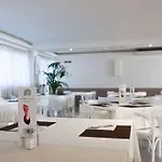 Arena 3*