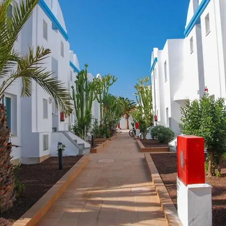 Arena Aparthotel