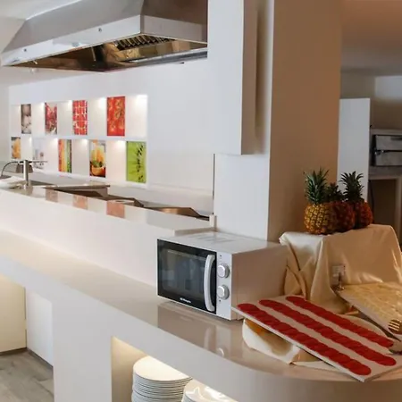 Aparthotel Arena 3*