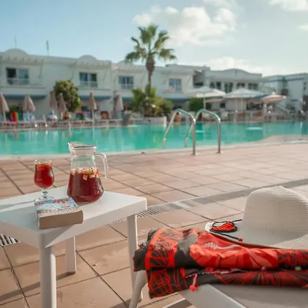Aparthotel Arena 3*