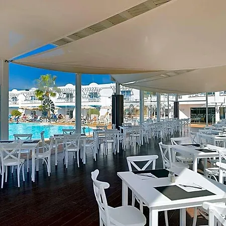Aparthotel Arena Corralejo