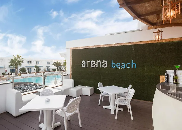 Arena Aparthotel