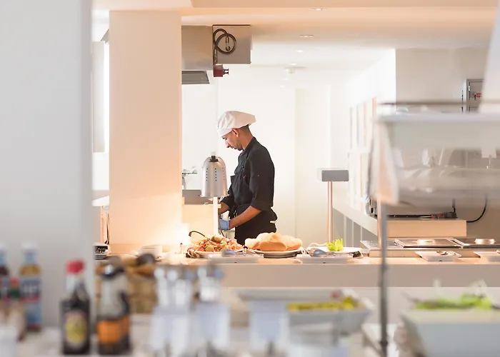 Апарт-отель Arena Коральео