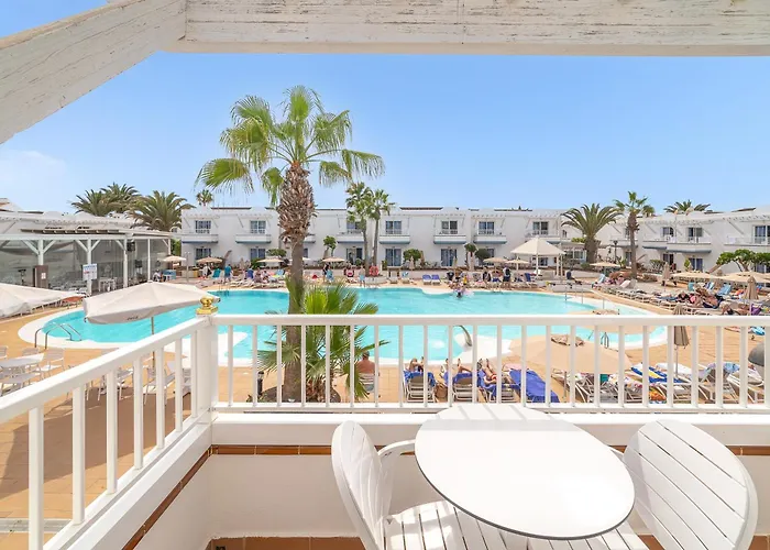 Aparthotel Arena 3*